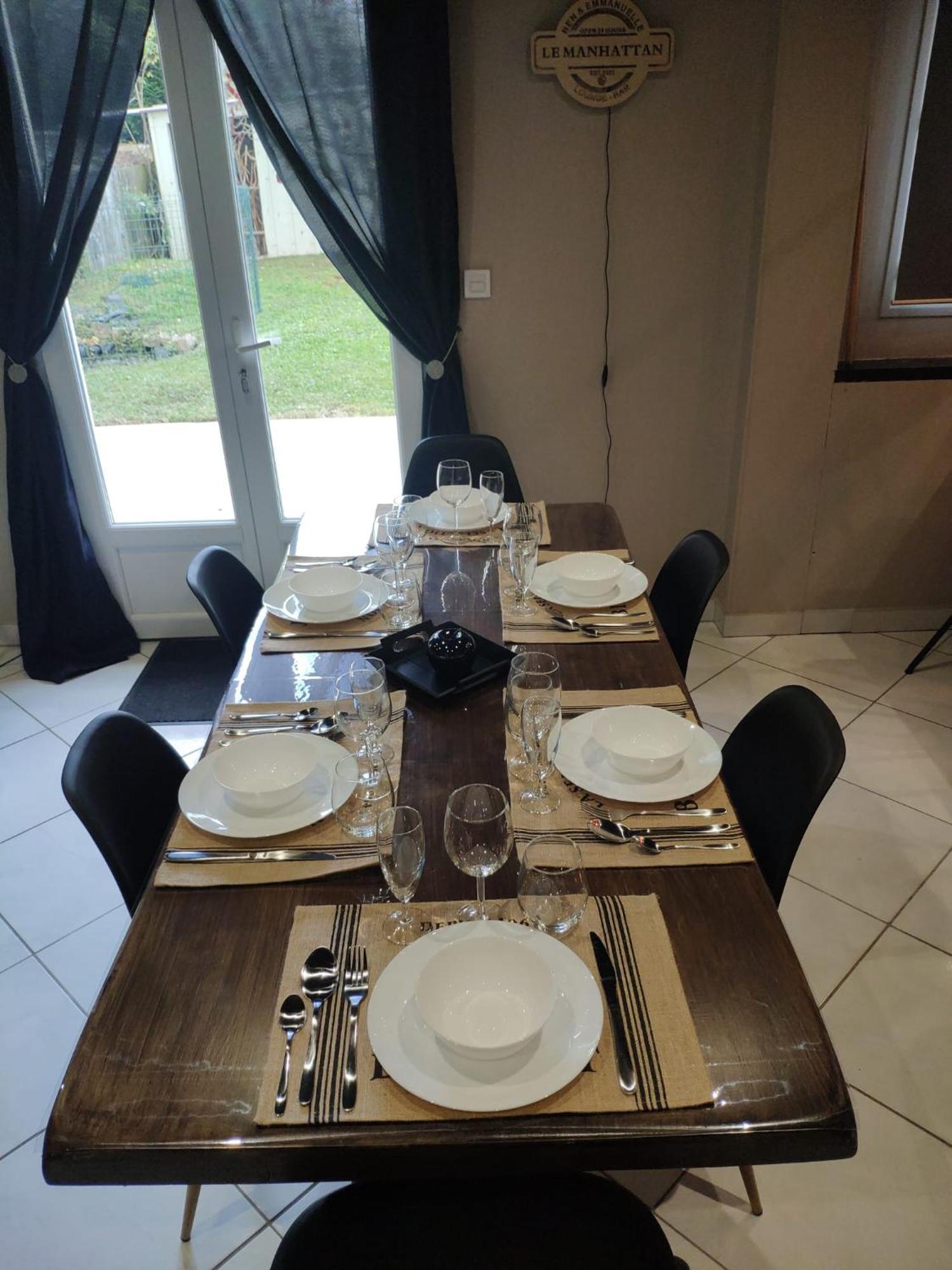 Le Manhattan Authentique Maison Climatisee 78 M2 Brasles 外观 照片
